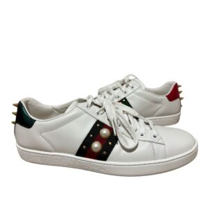 TÊNIS GUCCI STUDDED Tam. 38